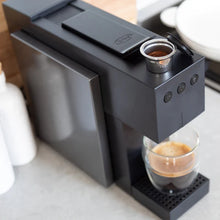Load image into Gallery viewer, FeePod Starter Pack - Stainless Reusable Coffee Pod
